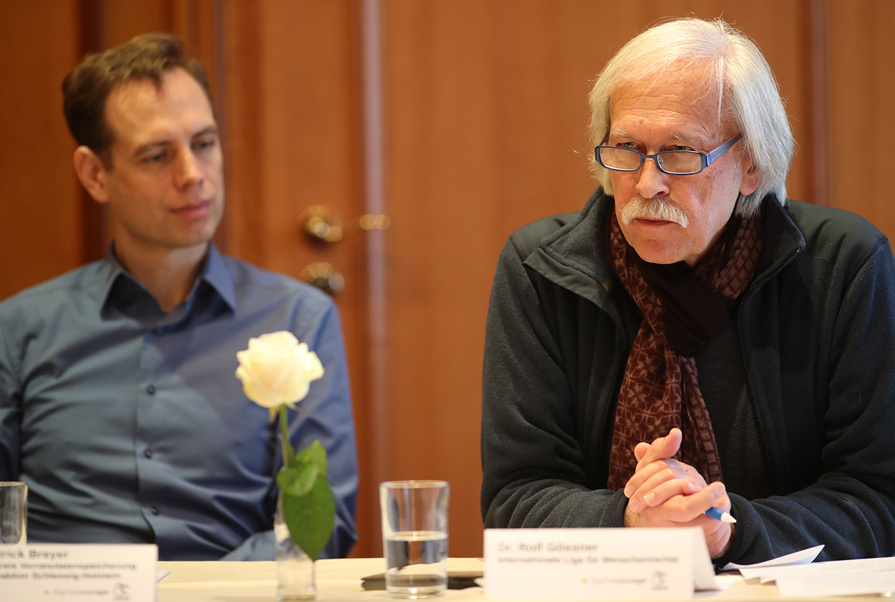 Patrick Breyer und Rolf Gössner legen Verfassungsbeschwerde ein