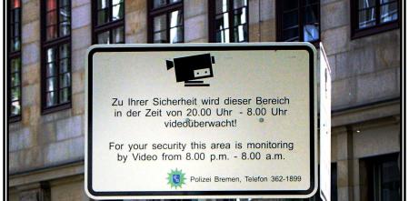 Videoüberwachungshinweis der Polizei Bremen.