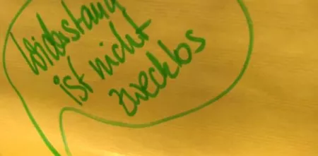 Gezeichnete Sprechblase: „Widerstand ist nicht zwecklos.“