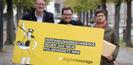 Digitalcourage reicht Verfassungsbeschwerde gegen Polizeigesetze ein