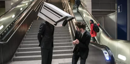 Aktion gegen Videoüberwachung am Bahnhof Suedkreuz in Berlin am 27.11.2017 Foto: Stefanie Loos