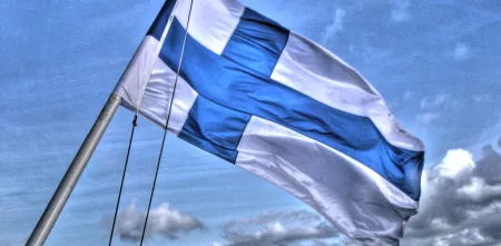 Eine finnische Flagge.