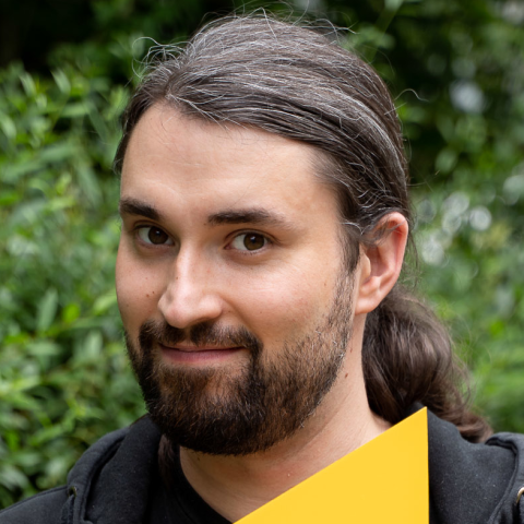 Profile picture for user Jan Schötteldreier