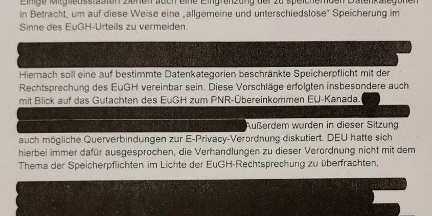 Dokument, welches größtenteils geschwärzt ist
