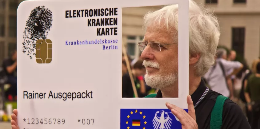 Demonstrant gegen das Vorhaben der „elektronischen Gesundheitskarte“.