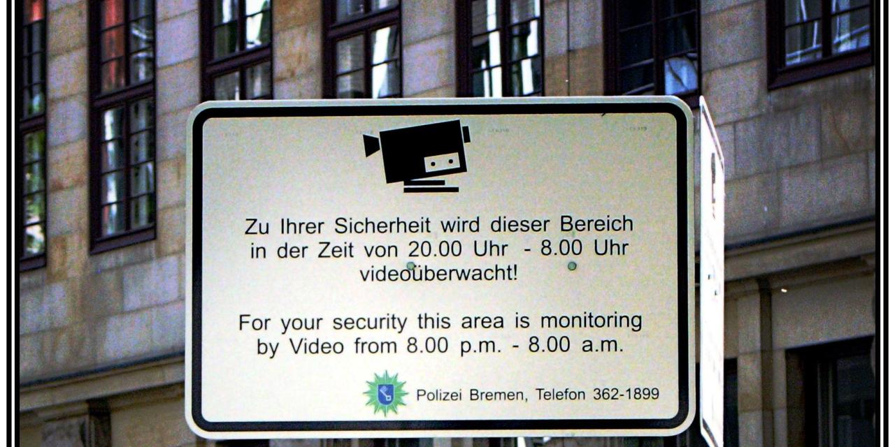 Videoüberwachungshinweis der Polizei Bremen.