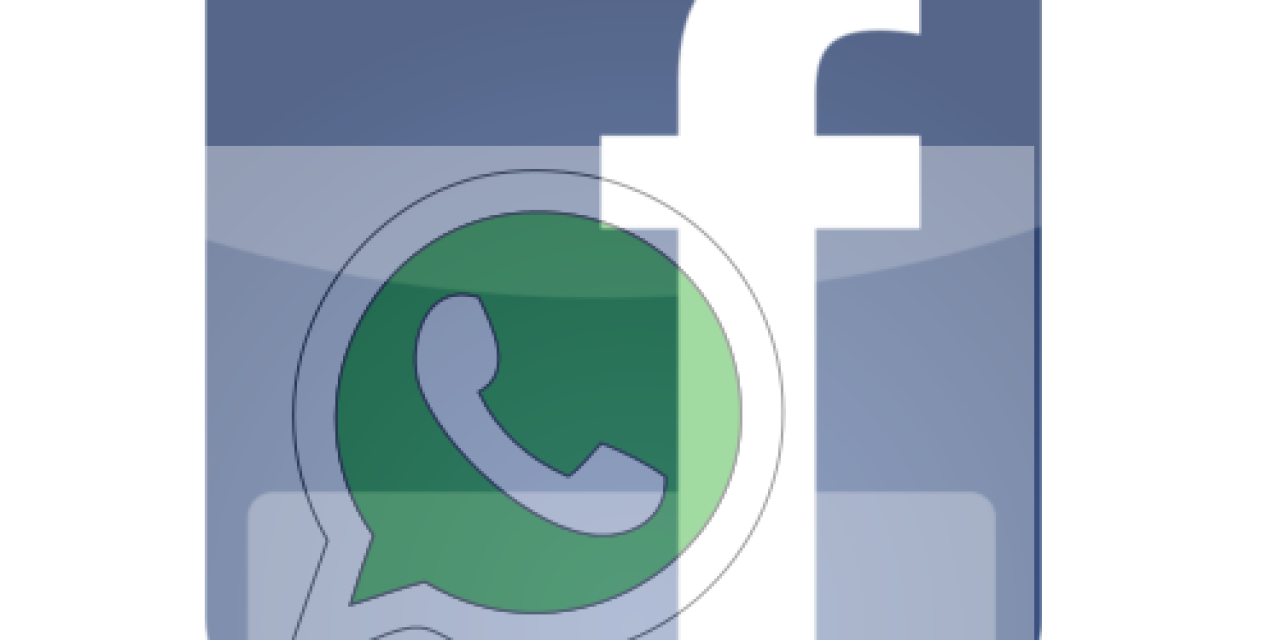 Über das Facebook-Logo ist halb-transparent das WhatsApp-Logo gelegt.