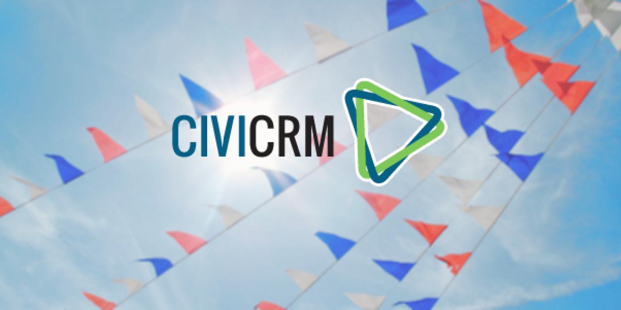 Collage: Im Hintergrund eine Girlande mit Wimpeln. Im Vordergrund das Logo von CiviCRM.