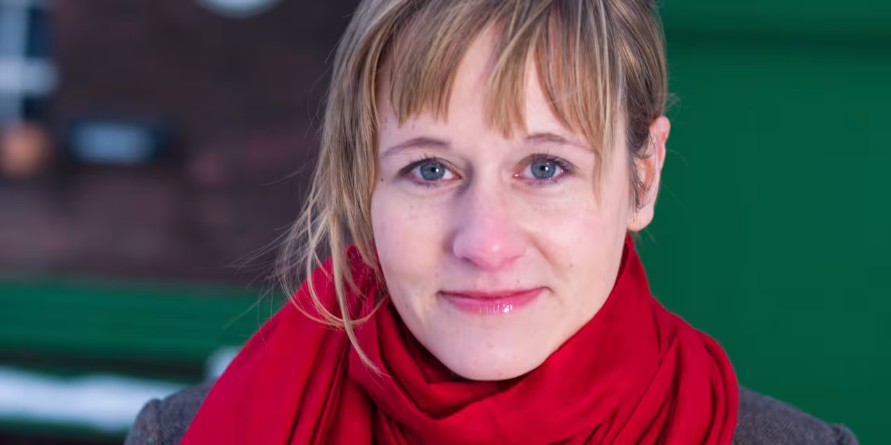 Portraitaufnahme von Christina Kampmann.