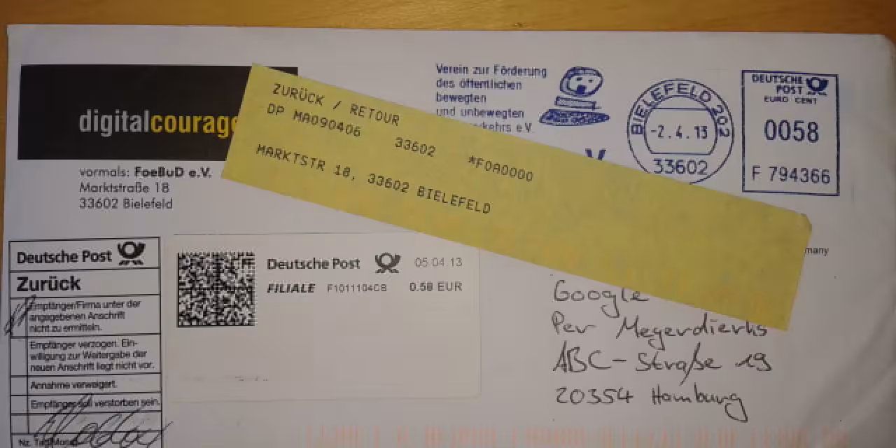 Ein Brief an Google kommt zurück an den Absender (Digitalcourage).