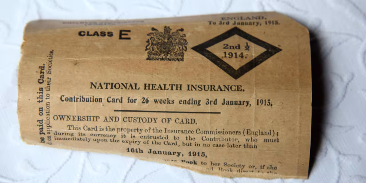 Teilnahmekarte für die "National Health Insurance" vom 1915 (noch ohne Foto).