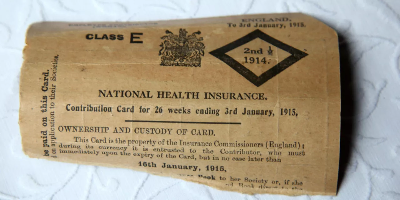 Teilnahmekarte für die "National Health Insurance" vom 1915 (noch ohne Foto).